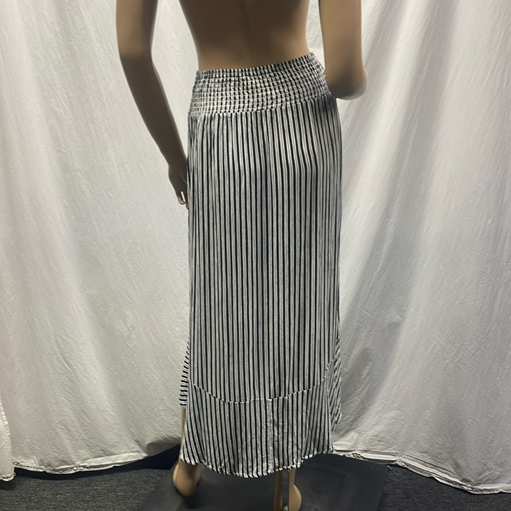 Pink Laundry Black & White Striped Midi Skirt - Picture 4 of 7